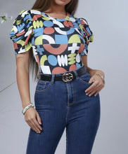 Load image into Gallery viewer, Abstract Print Graphic Top